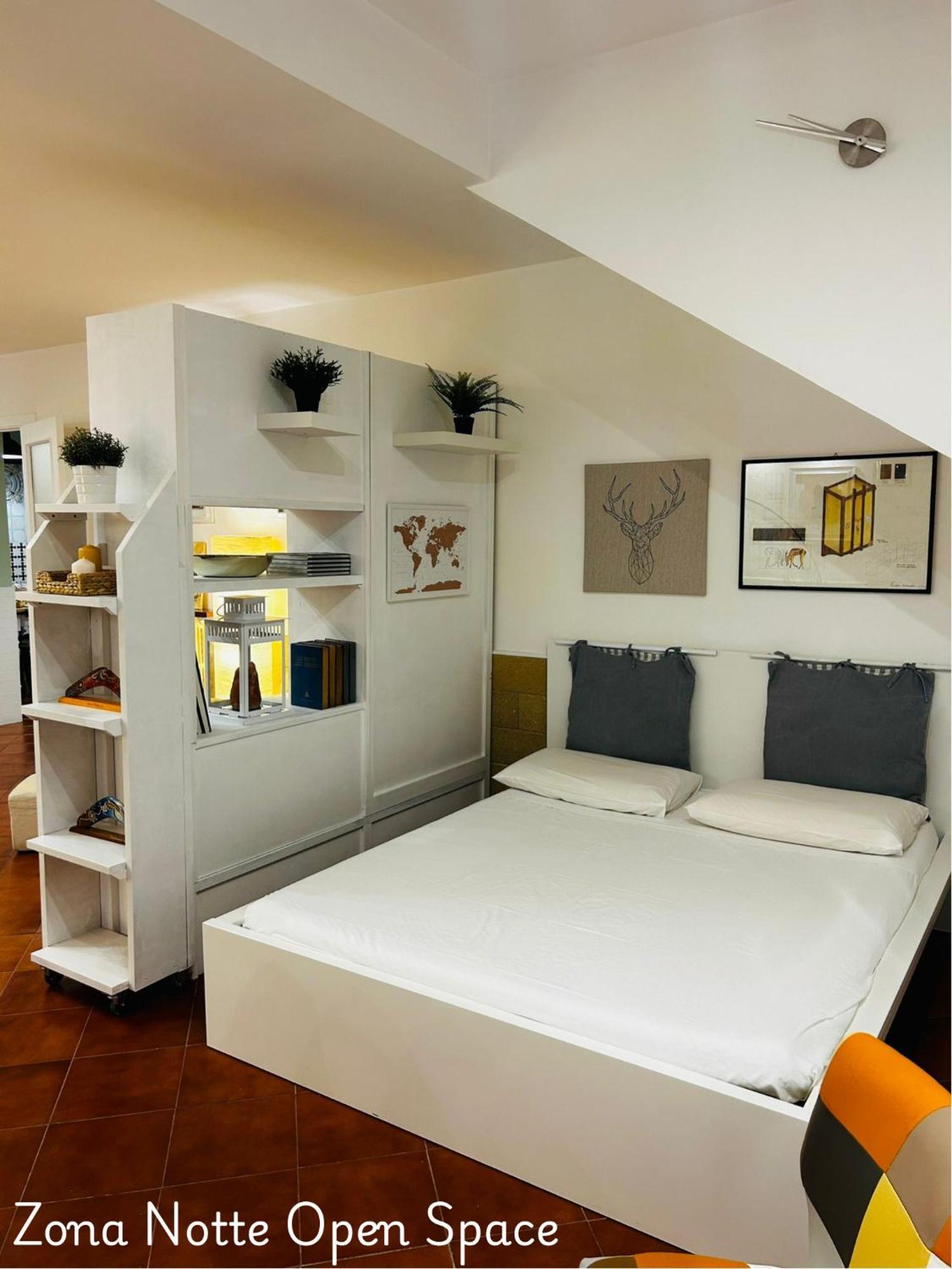 Raggi Di Sole Apartment Bari Bagian luar foto